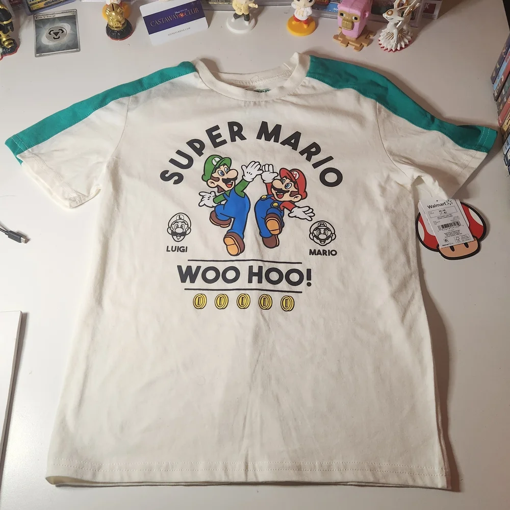 Super Mario Bros Mario & Luigi Tee NWT Boys M (7–8) Nintendo - Picture 1 of 8